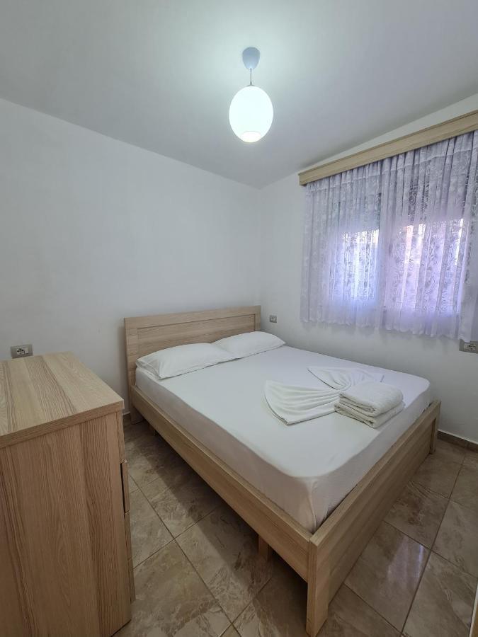 Ava'S Guesthouse Ksamil Exterior photo